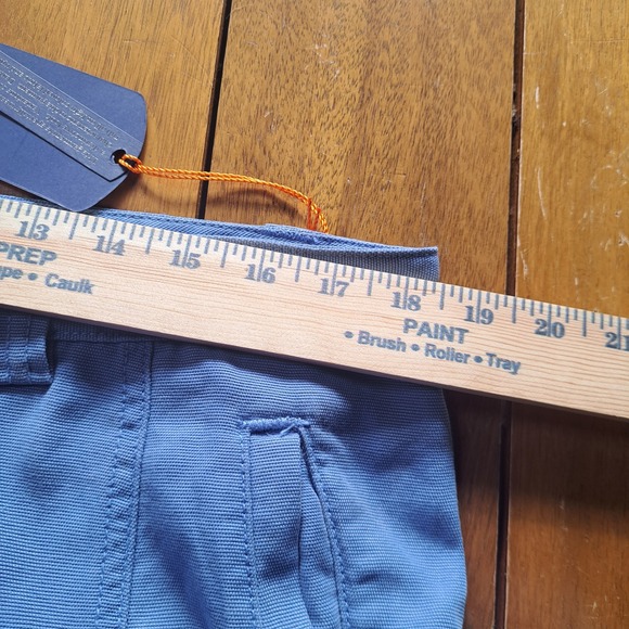 Tommy Bahama Relax Mens Blue Cargo Shorts Size 36 Tencel Cotton Blend NWT - Picture 13 of 14